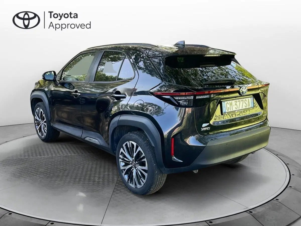 Toyota Yaris Cross usata a Roma (3)