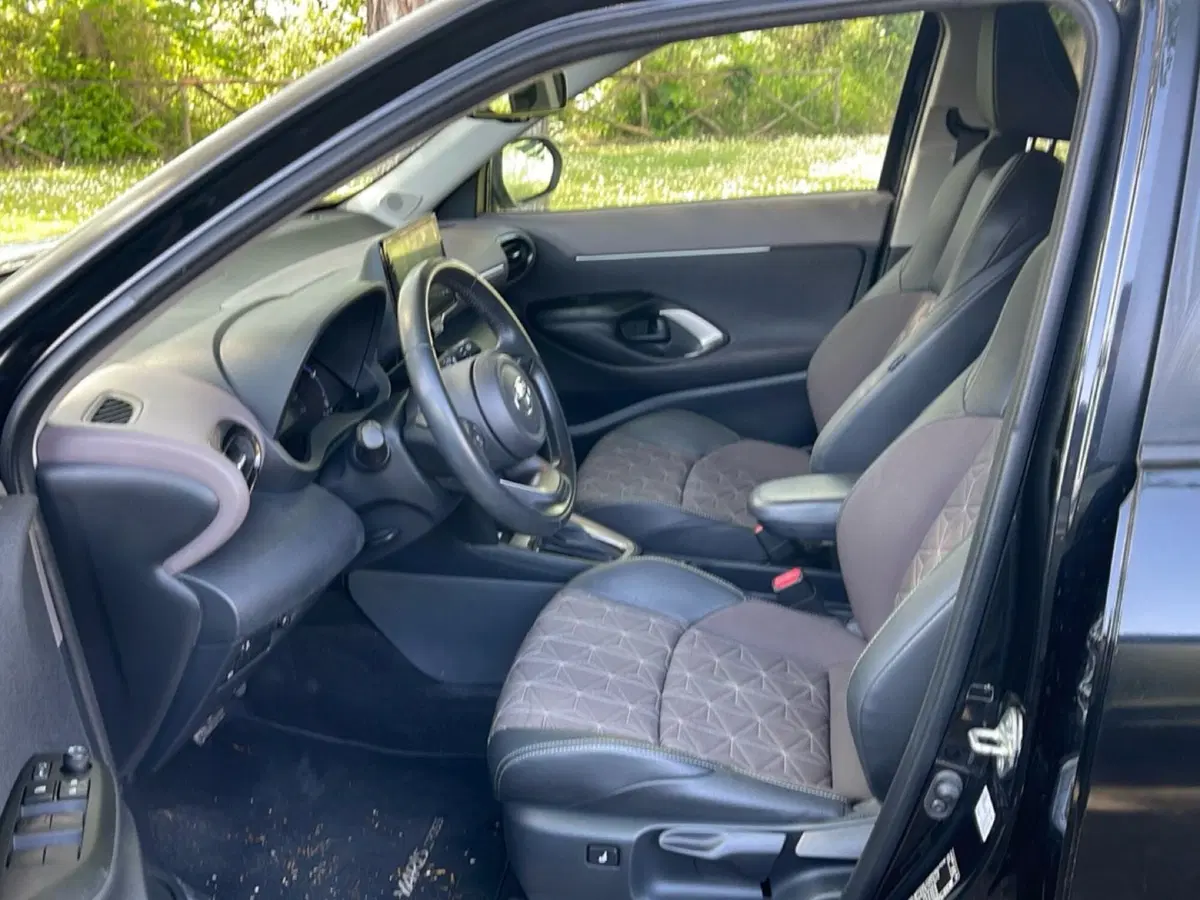 Toyota Yaris Cross usata a Roma (9)