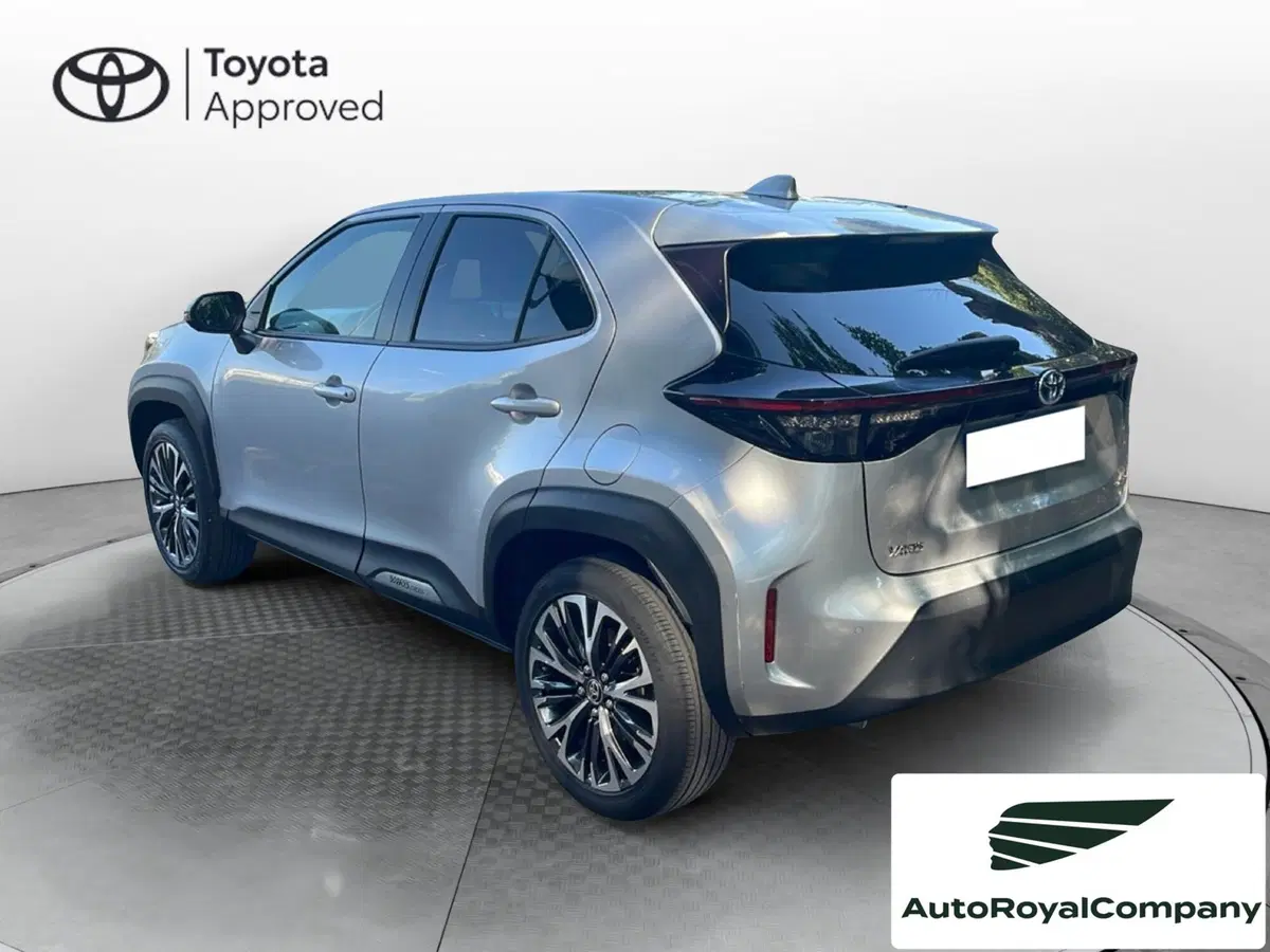 Toyota Yaris Cross usata a Roma (3)