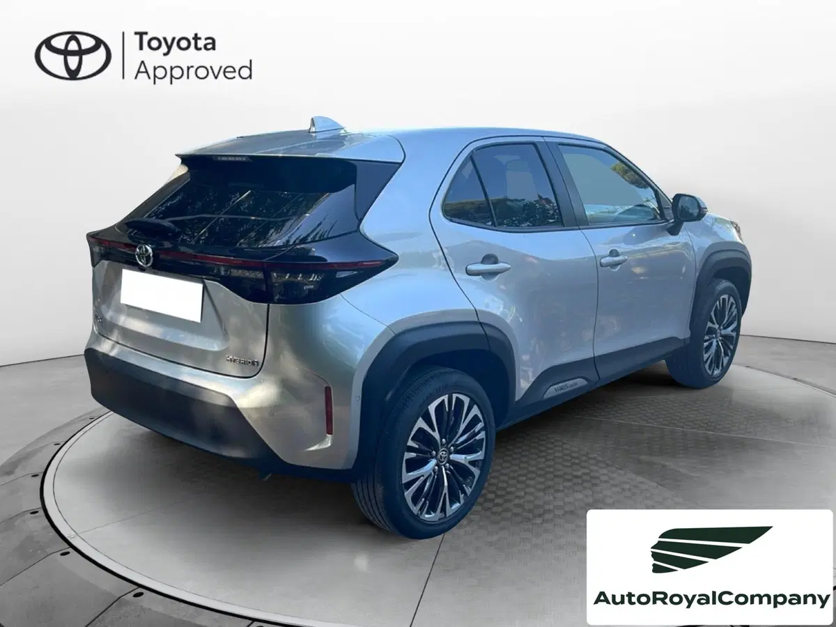 Toyota Yaris Cross usata a Roma (5)