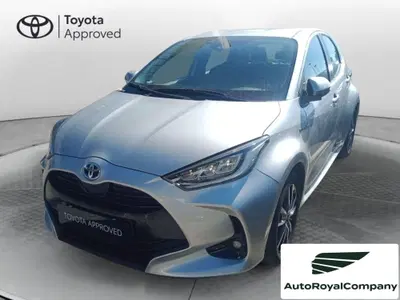 Toyota Yaris 1.5 Hybrid 5 porte Trend del 2022 usata a Roma