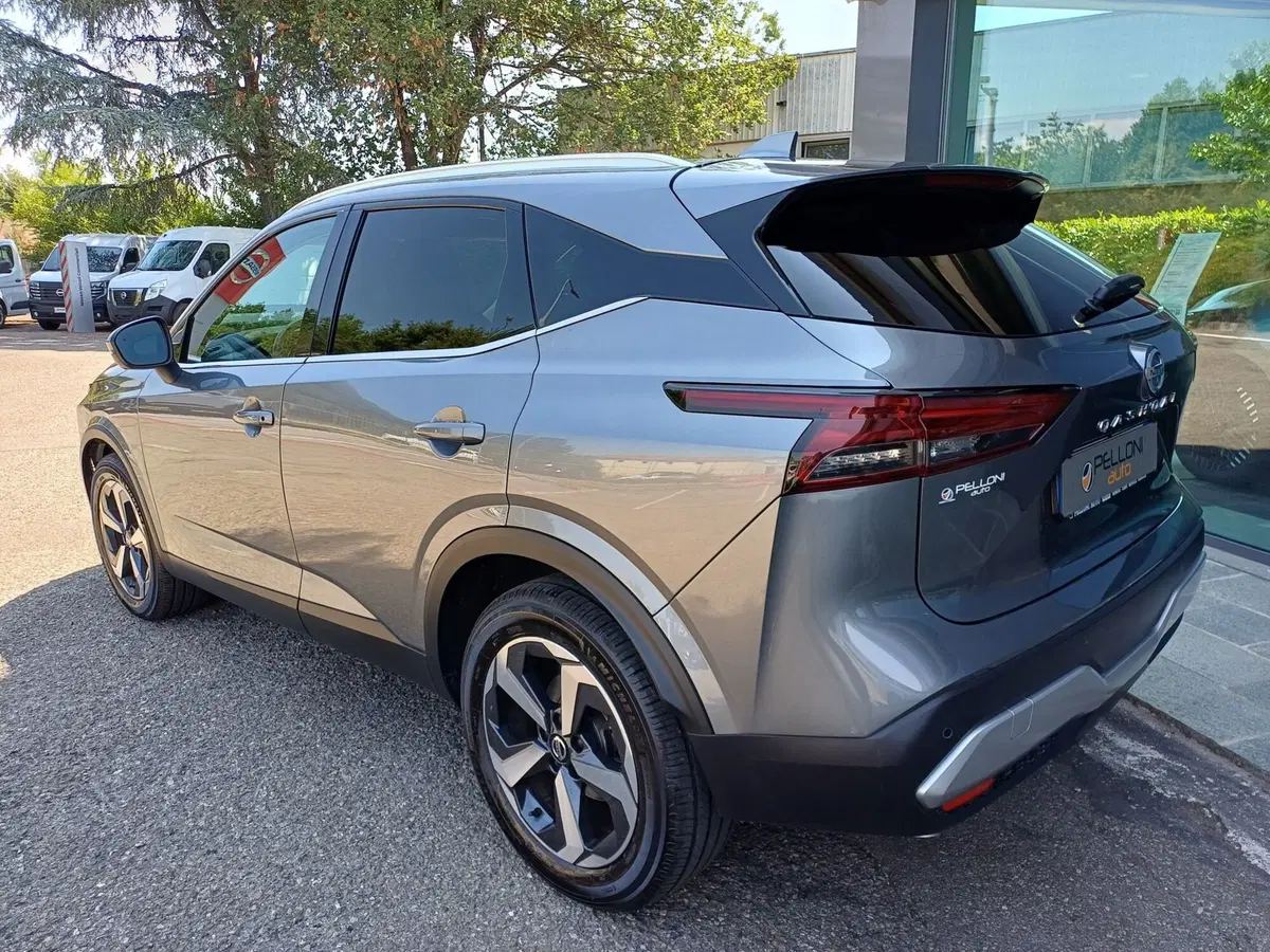 Nissan Qashqai usata a Modena (9)