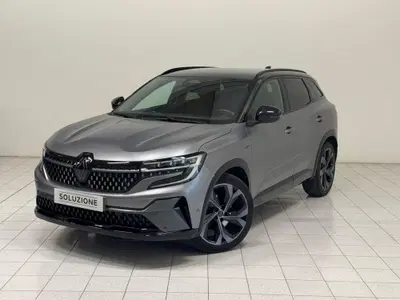 Renault Austral 1.2 full hybrid Techno Esprit Alpine 200cv auto del 2023 usata a Novara