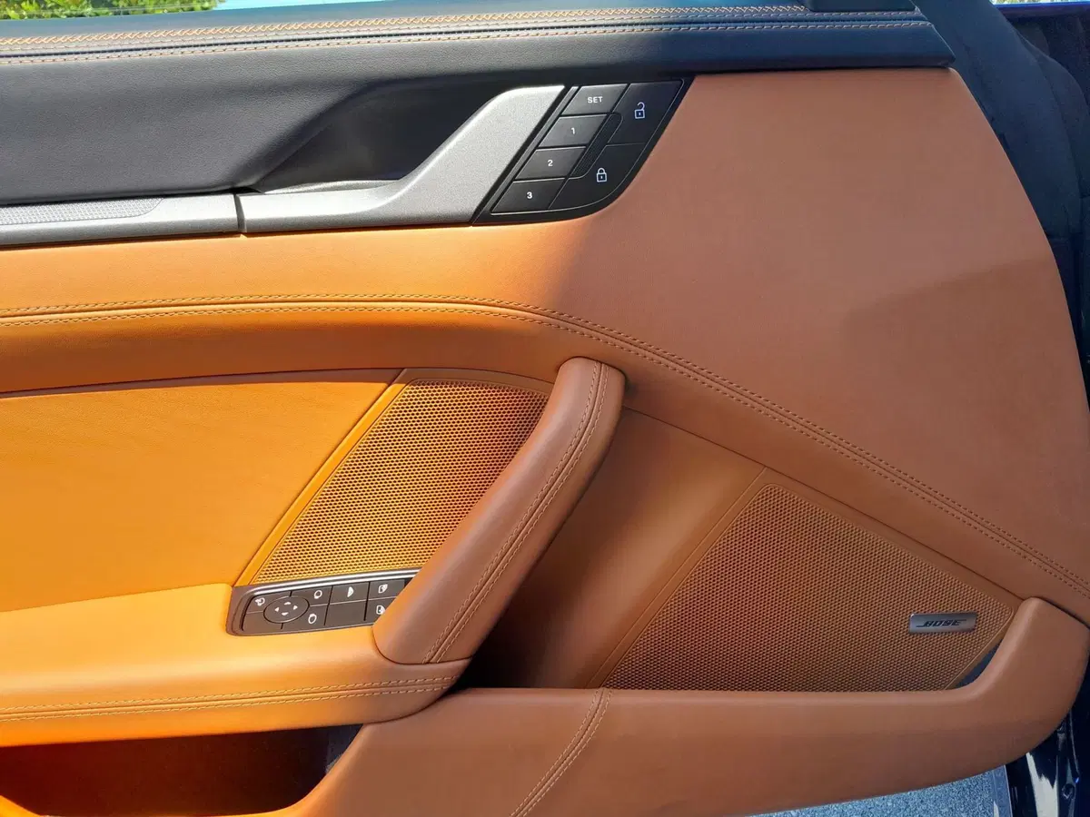 Porsche 911 Cabrio usata a Cuneo (12)