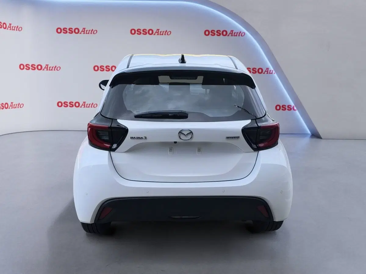 Mazda Mazda2 Hybrid nuova a Udine (4)
