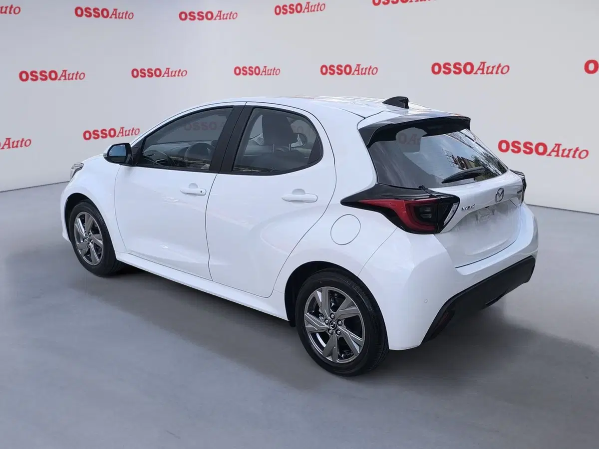 Mazda Mazda2 Hybrid nuova a Udine (5)