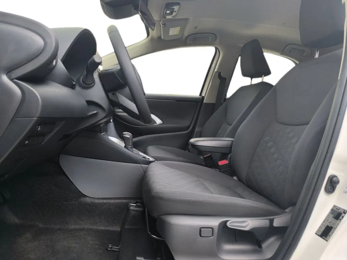 Mazda Mazda2 Hybrid nuova a Udine (9)