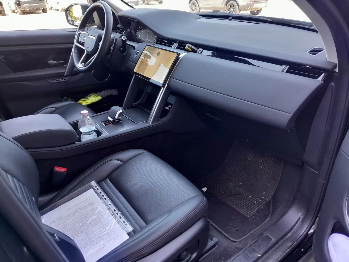 Land Rover Discovery Sport usata a Cuneo (14)
