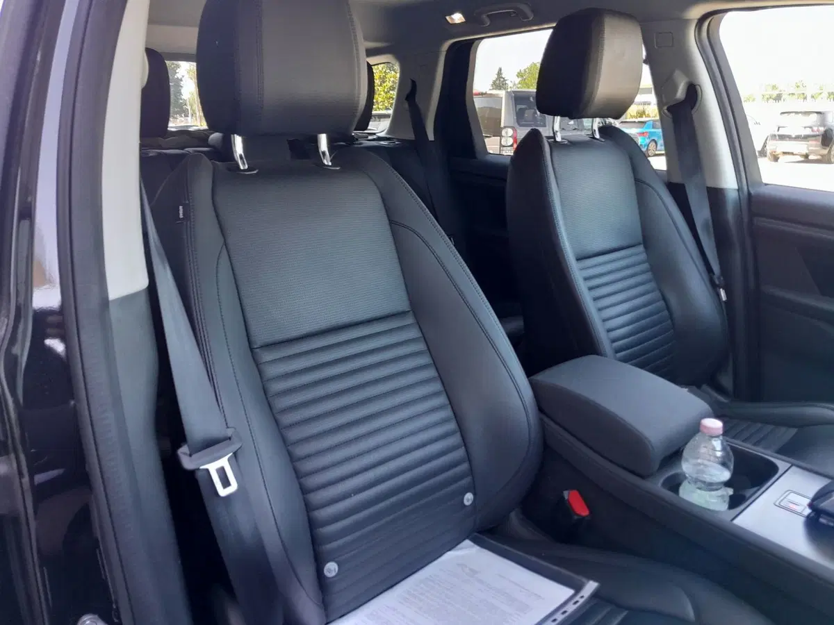 Land Rover Discovery Sport usata a Cuneo (16)