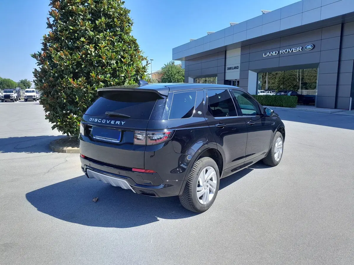 Land Rover Discovery Sport usata a Cuneo (8)