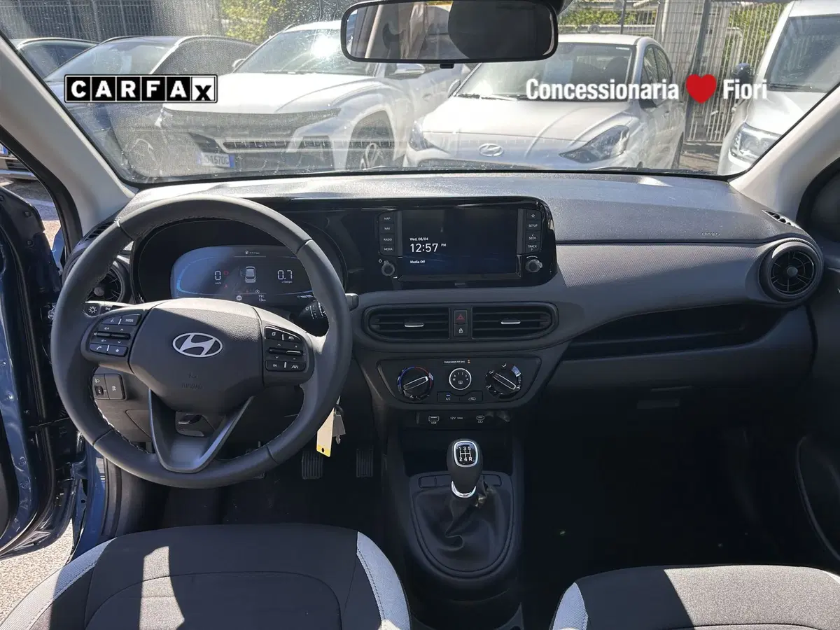 Hyundai i10 nuova a Latina (13)