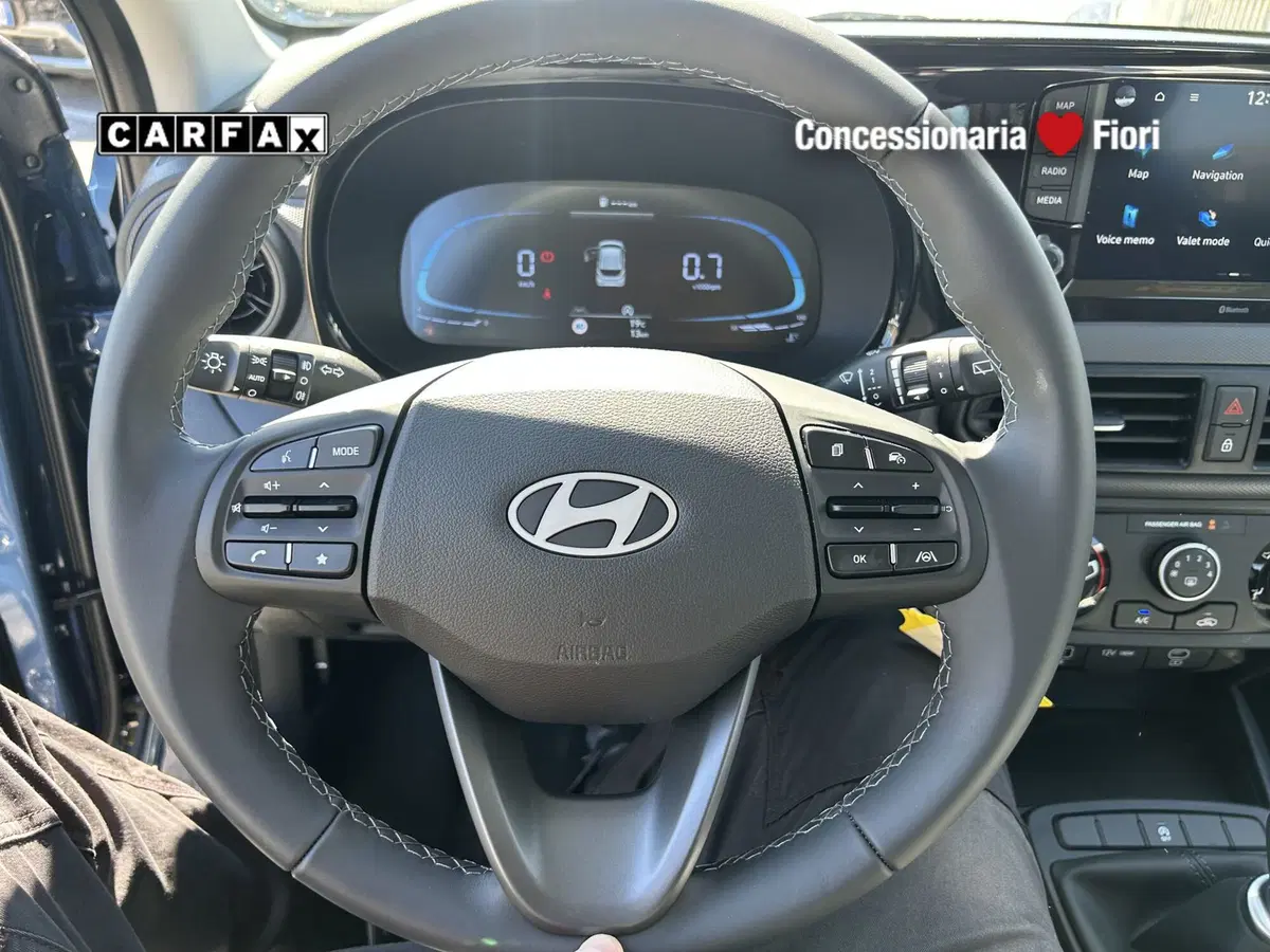 Hyundai i10 nuova a Latina (16)