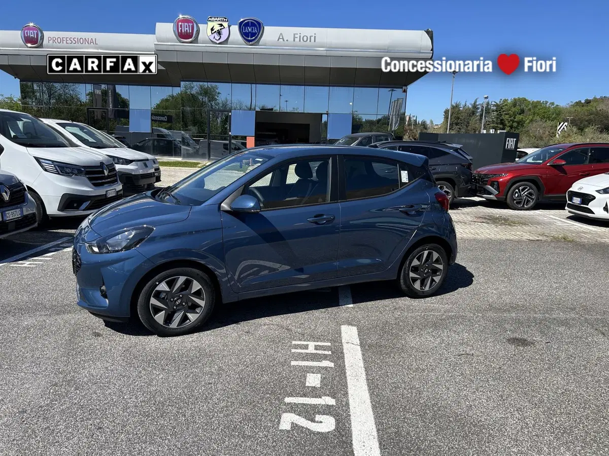 Hyundai i10 nuova a Latina (8)
