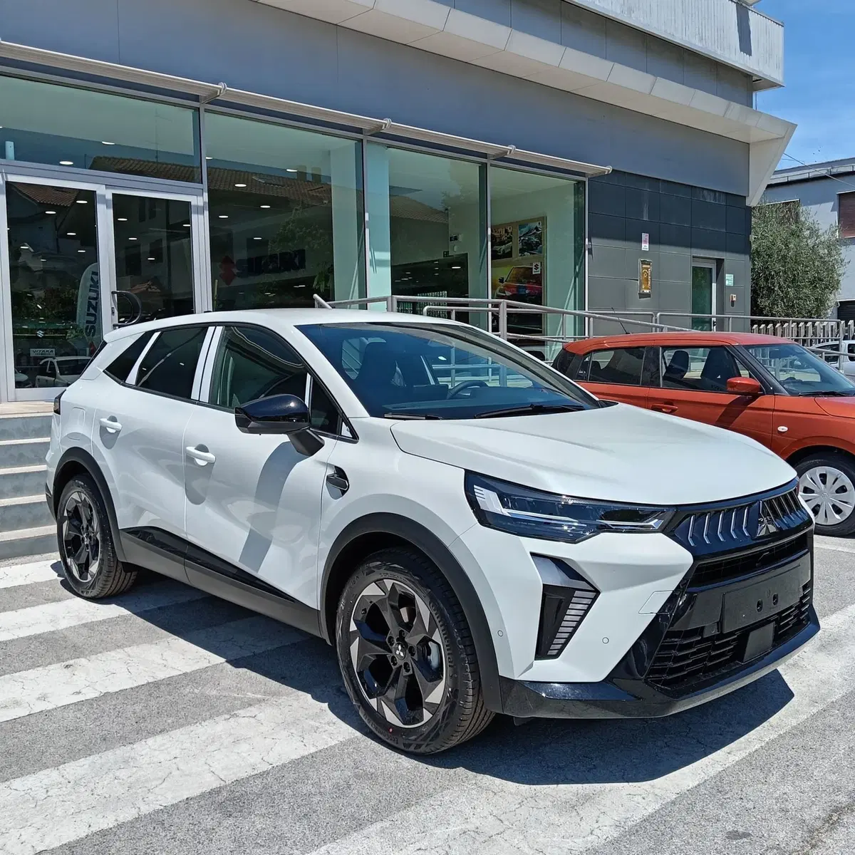 Mitsubishi Grandis nuova a L'Aquila (9)