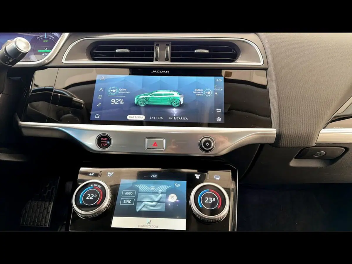 Jaguar I-Pace usata a Varese (14)