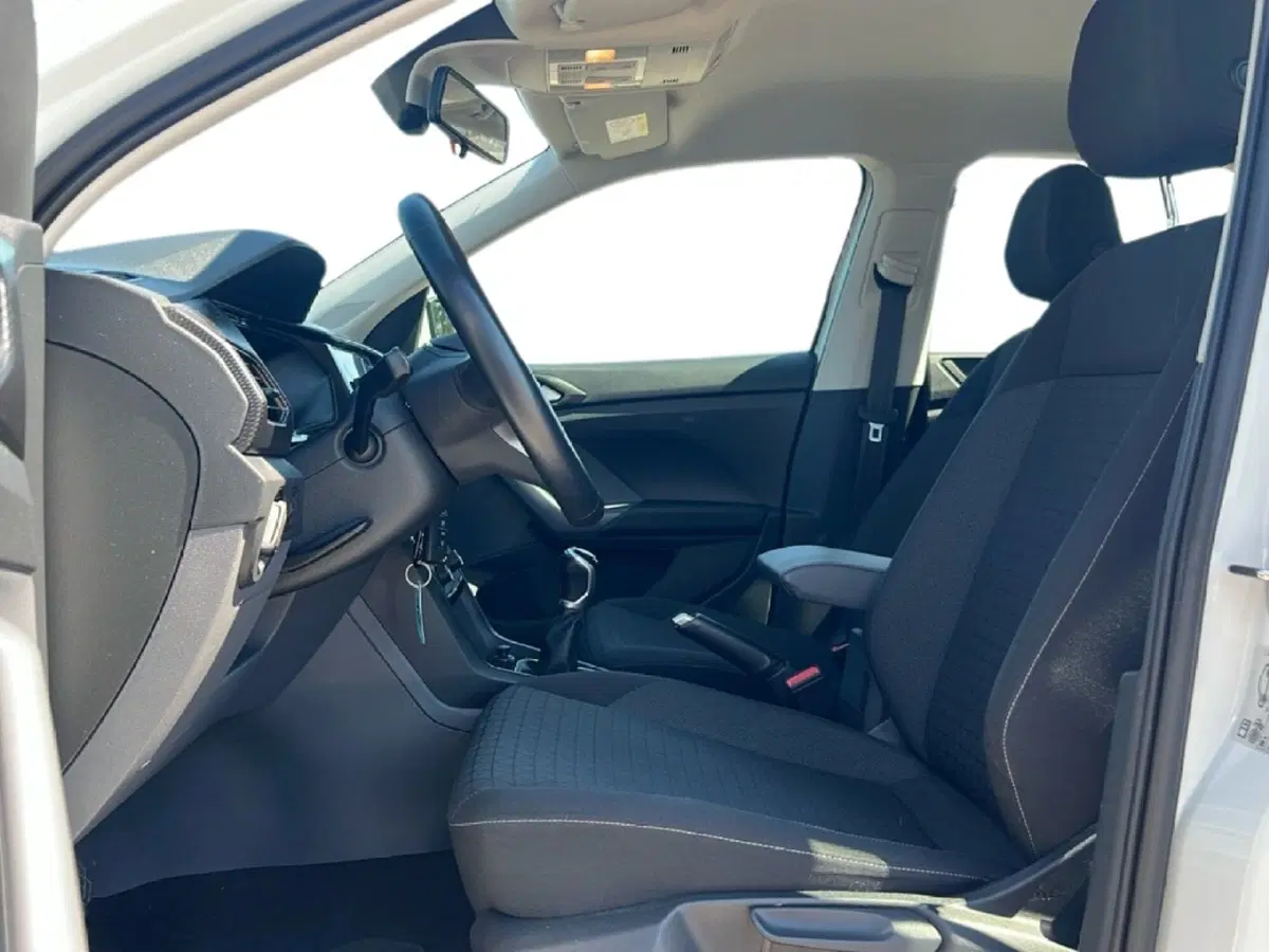 Volkswagen T-Cross usata a Siena (11)