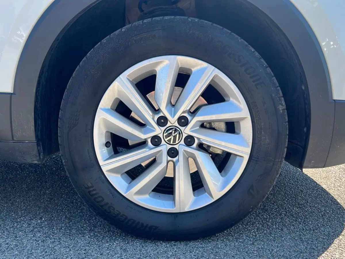 Volkswagen T-Cross usata a Siena (9)