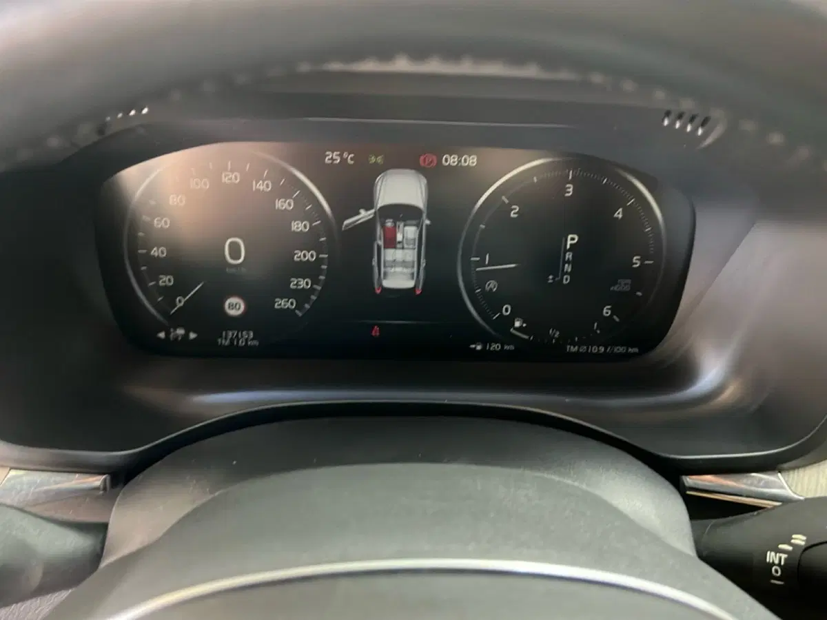 Volvo XC60 usata a Roma (13)