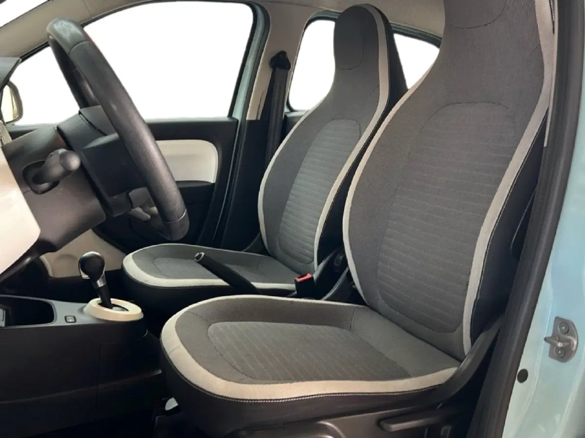Renault Twingo usata a Roma (12)