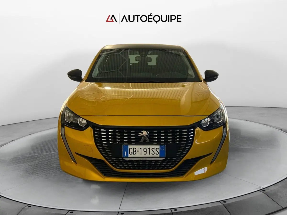 Peugeot 208 usata a Roma (8)