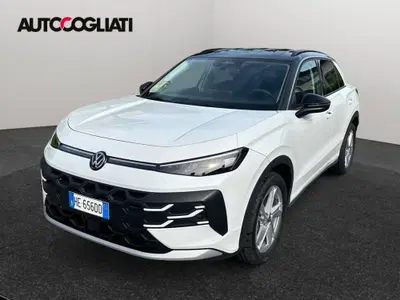 Volkswagen T-Roc 1.5 etsi Life 150cv dsg nuova a Merate