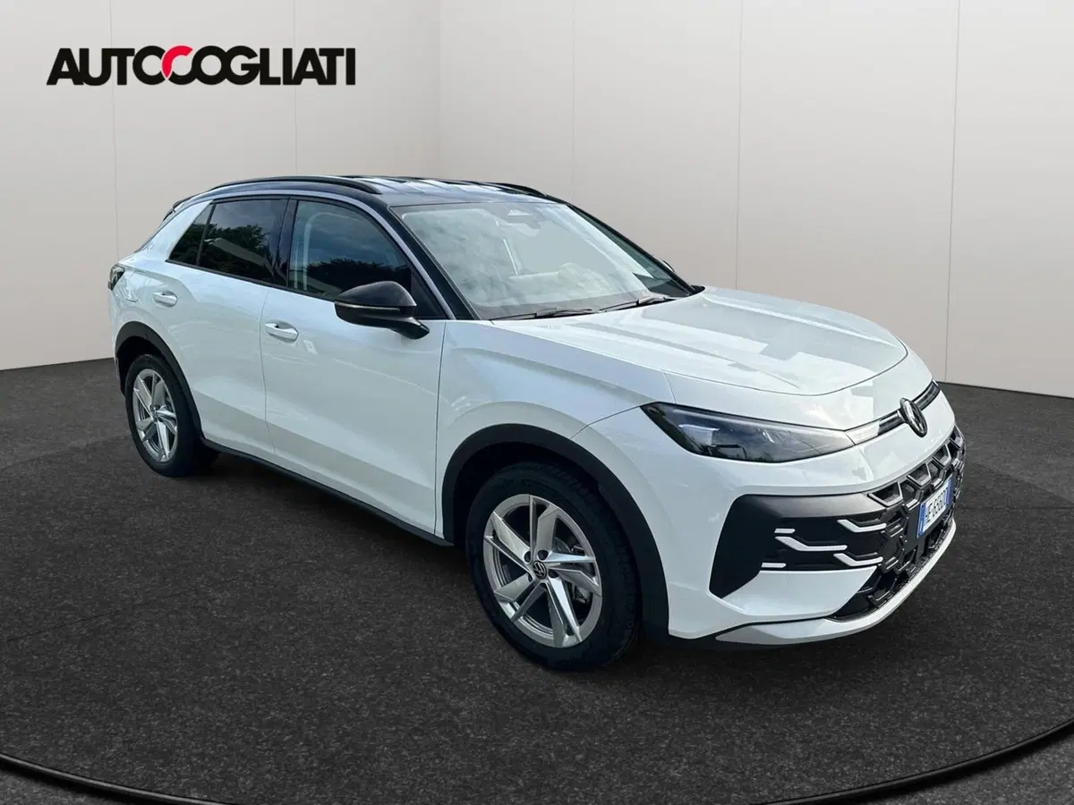 Volkswagen T-Roc nuova a Lecco (3)