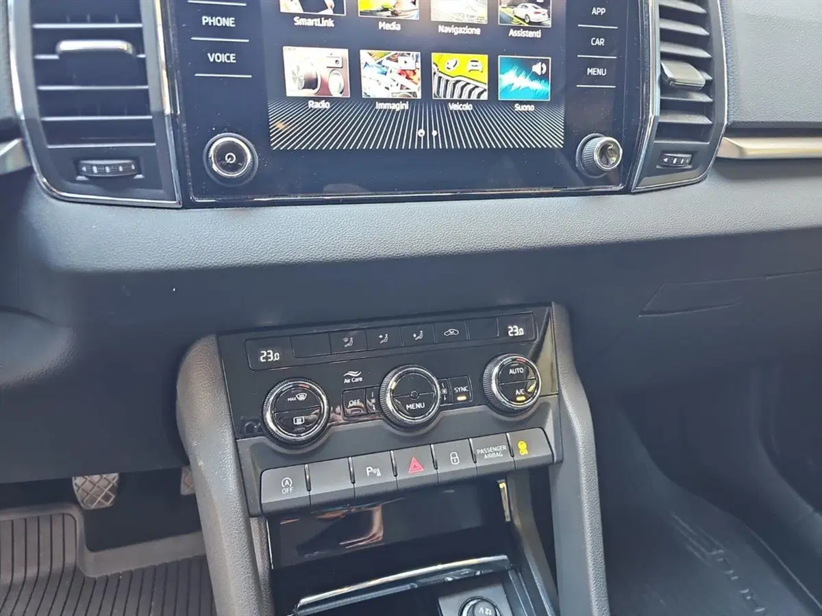 Skoda Karoq usata a Lecco (14)