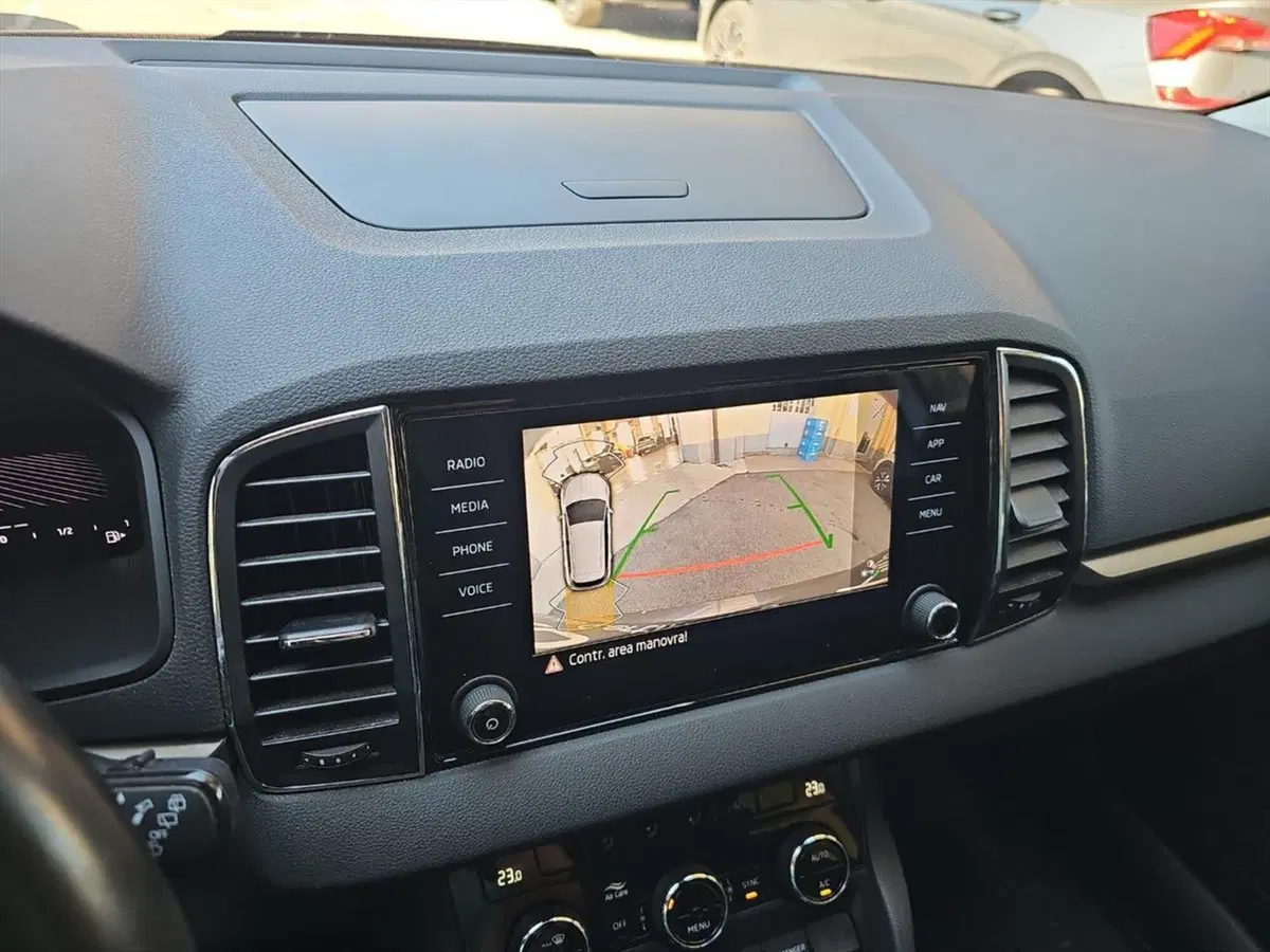 Skoda Karoq usata a Lecco (16)