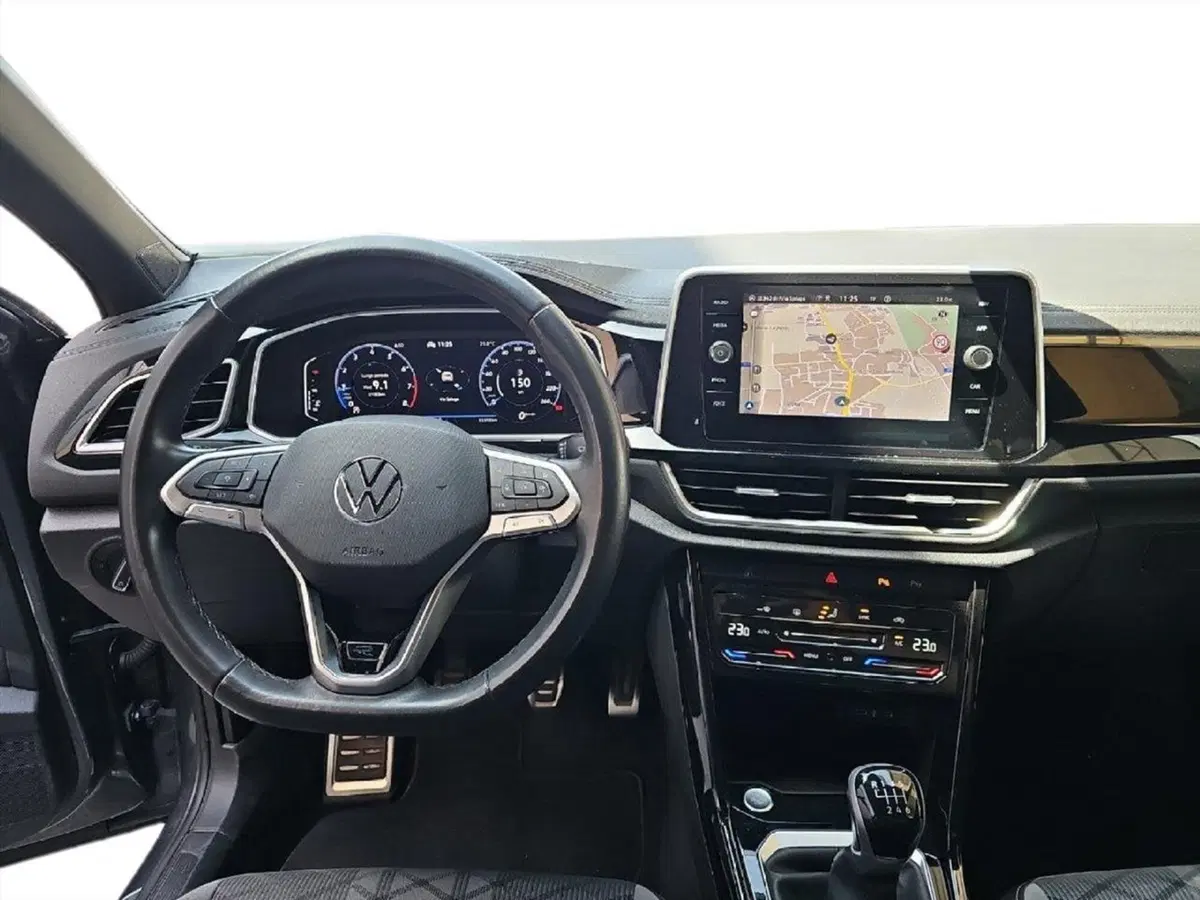 Volkswagen T-Roc usata a Lecco (9)