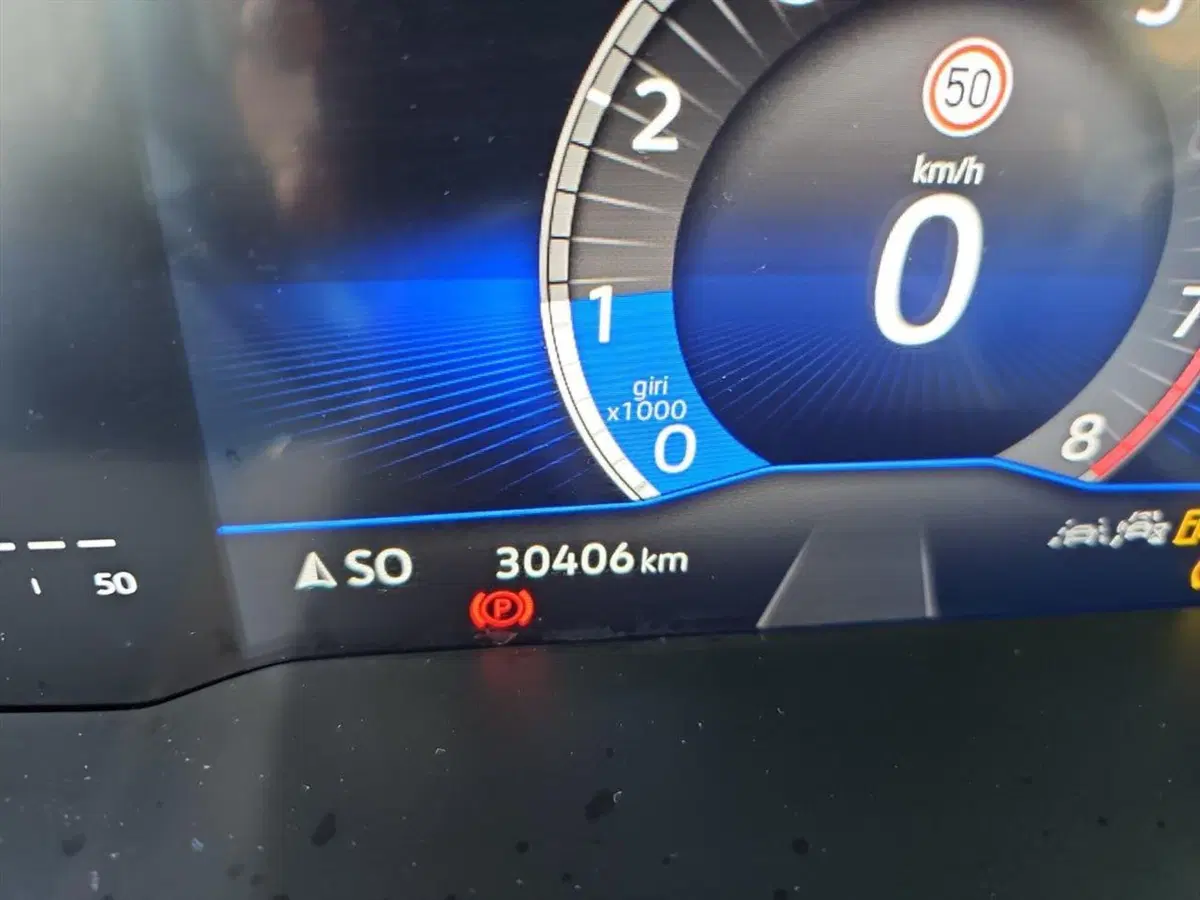 Volkswagen Taigo usata a Lecco (13)