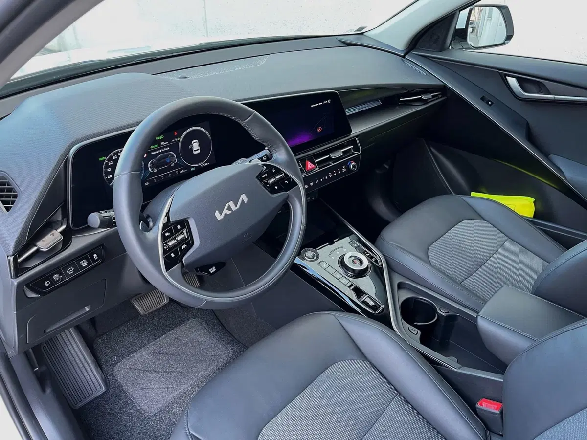 Kia Niro usata a Ferrara (16)