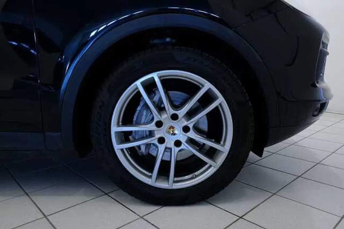 Porsche Cayenne Coupé usata a Mantova (9)