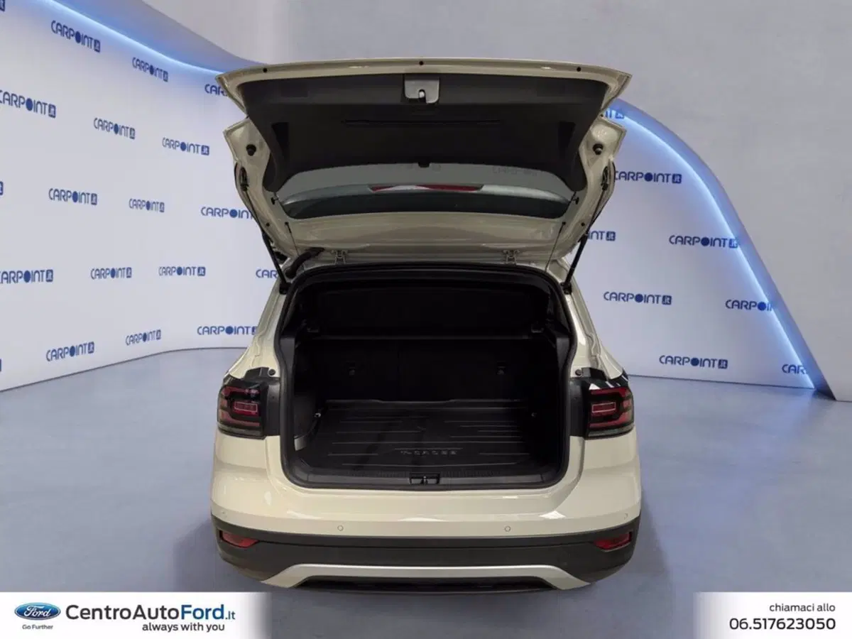 Volkswagen T-Cross usata a Roma (17)