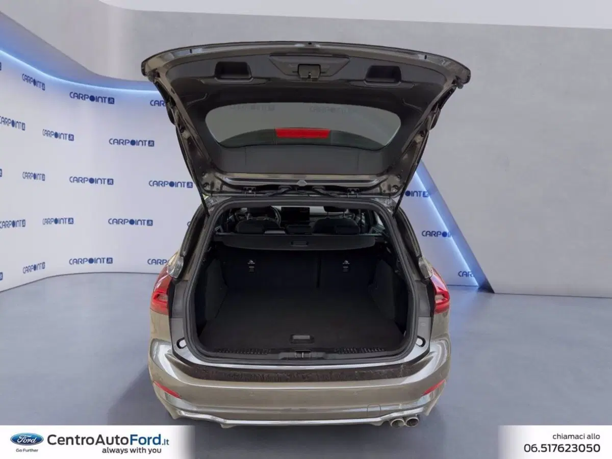 Ford Focus Station Wagon usata a Roma (17)