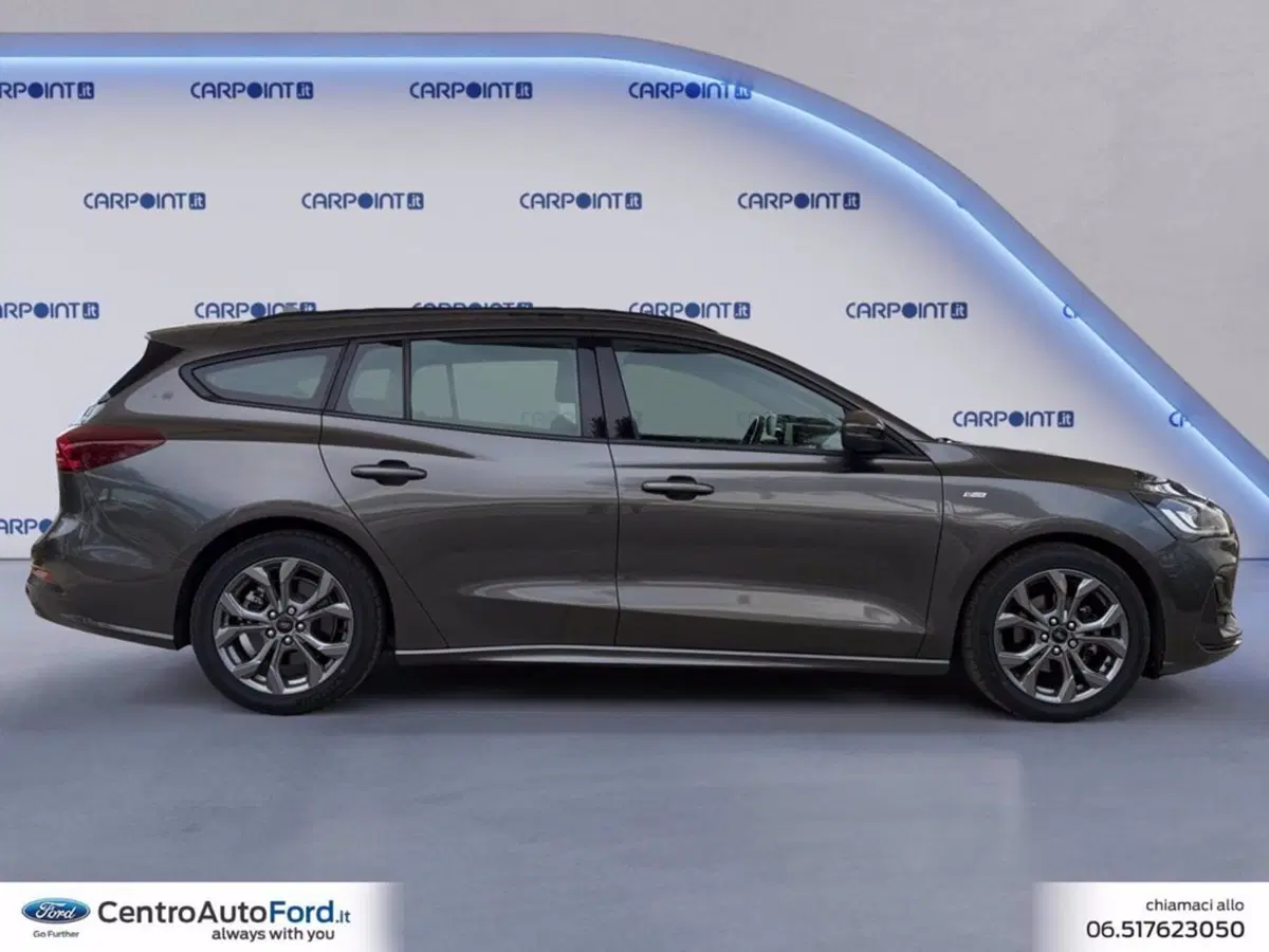 Ford Focus Station Wagon usata a Roma (6)