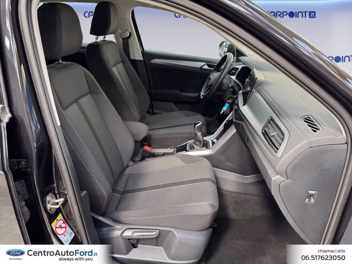 Volkswagen T-Roc usata a Roma (15)