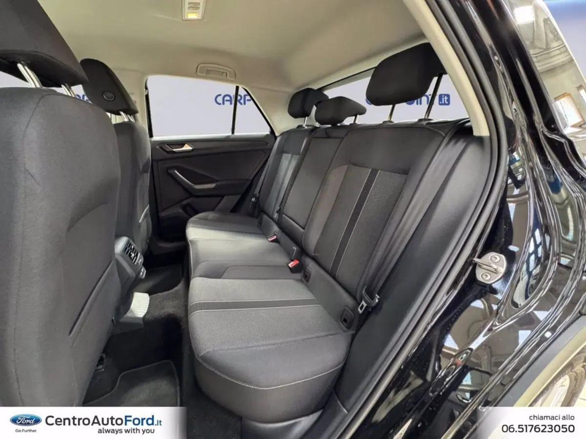 Volkswagen T-Roc usata a Roma (13)