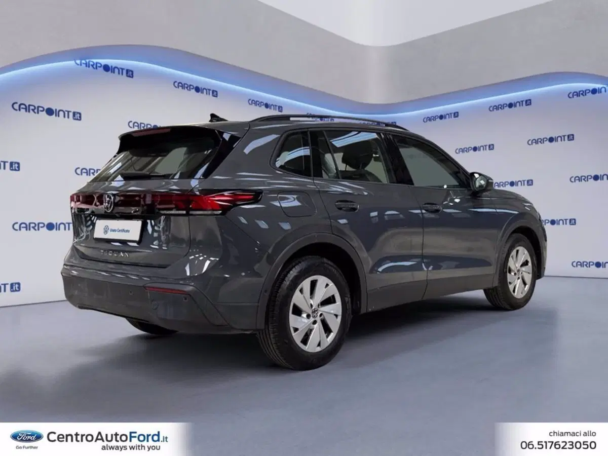 Volkswagen Tiguan usata a Roma (5)