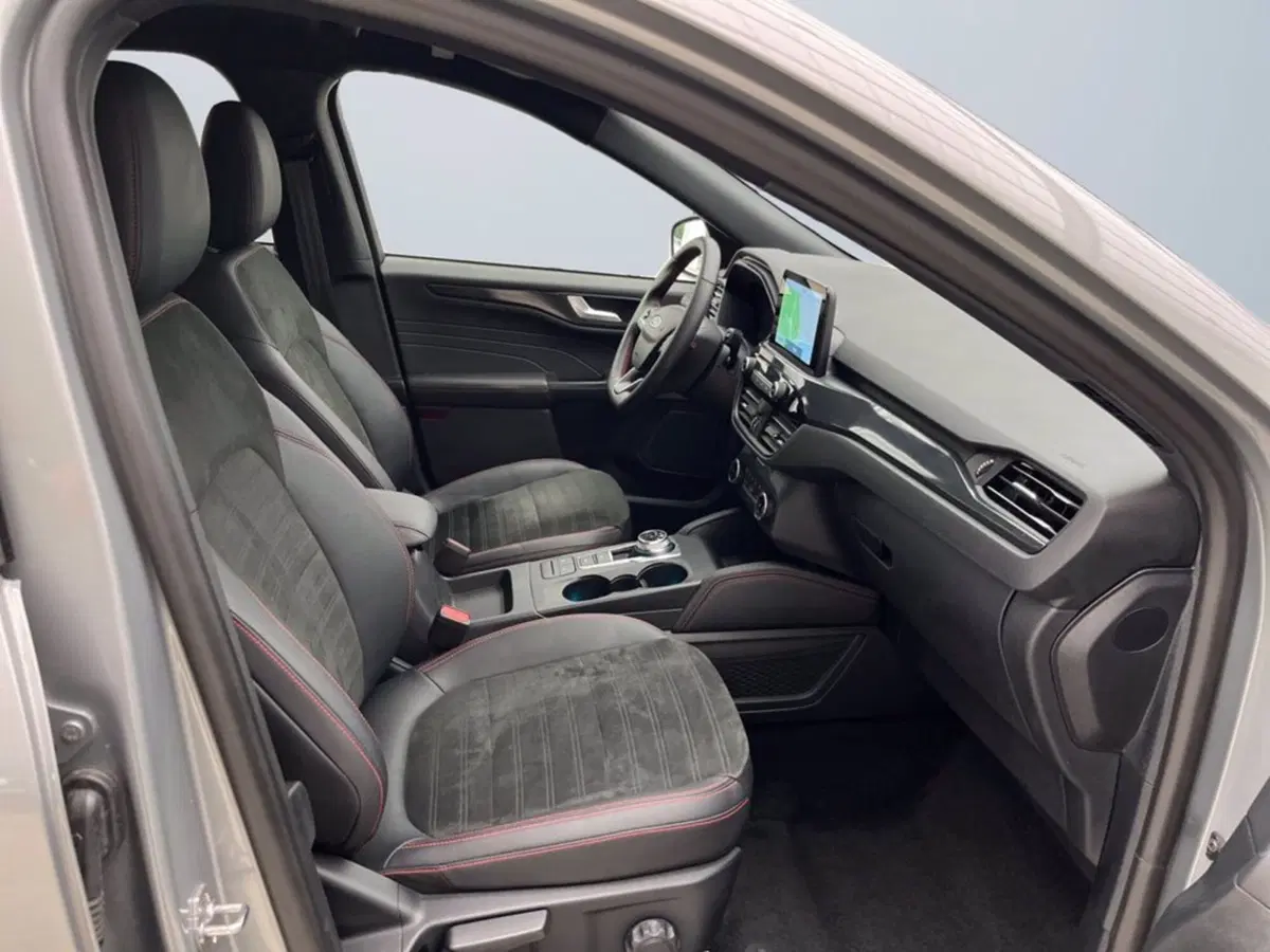 Ford Kuga usata a Milano (15)