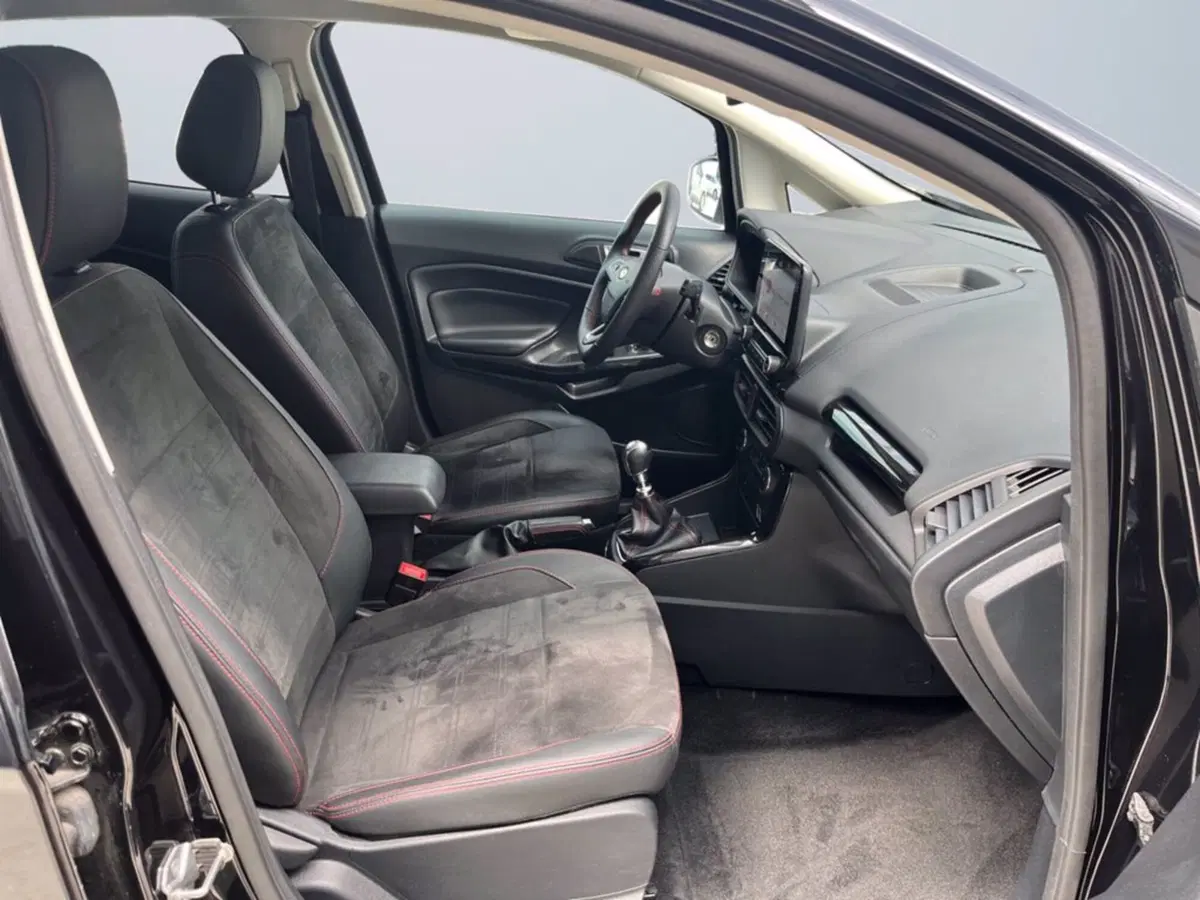 Ford EcoSport usata a Milano (15)