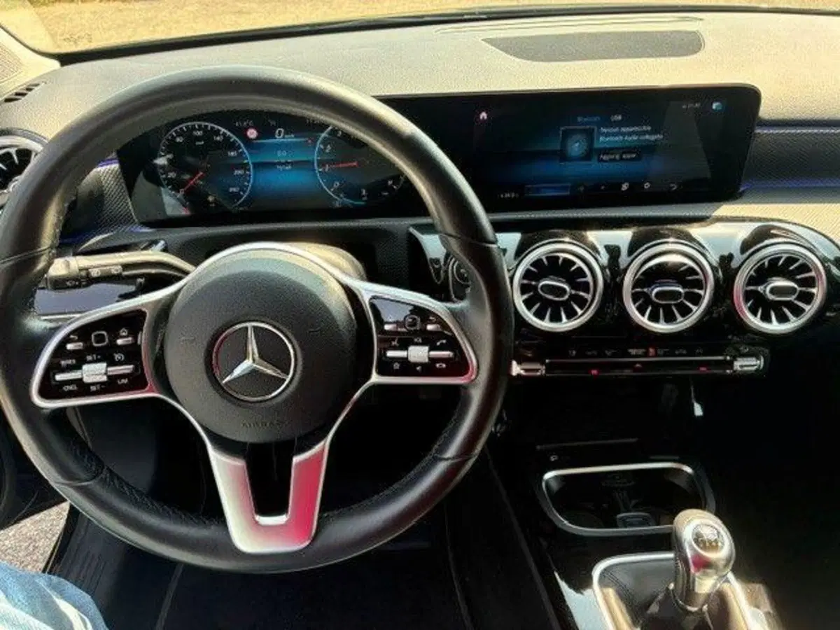 Mercedes-Benz Classe A usata a Milano (13)