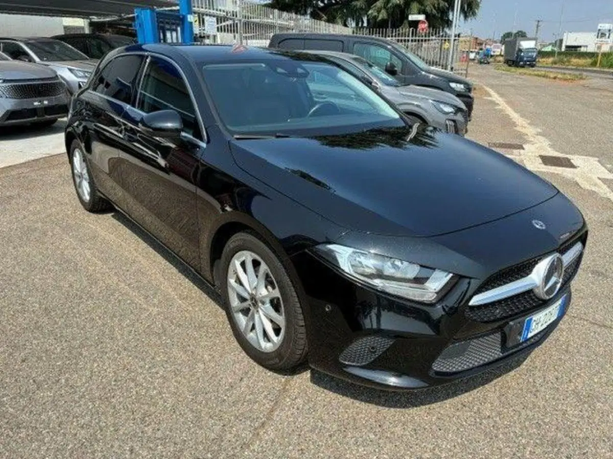 Mercedes-Benz Classe A usata a Milano (2)