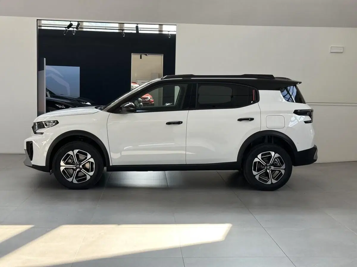 Citroen C3 Aircross nuova a Sondrio (2)