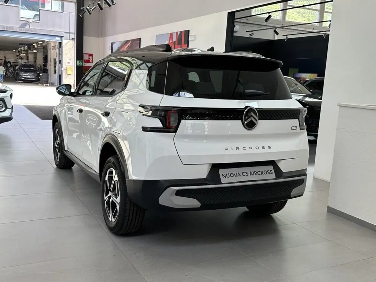 Citroen C3 Aircross nuova a Sondrio (3)