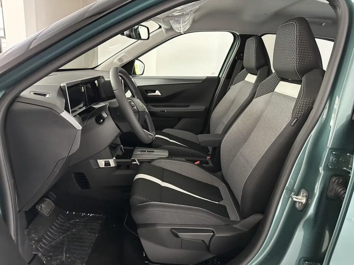 Opel Frontera nuova a Sondrio (10)