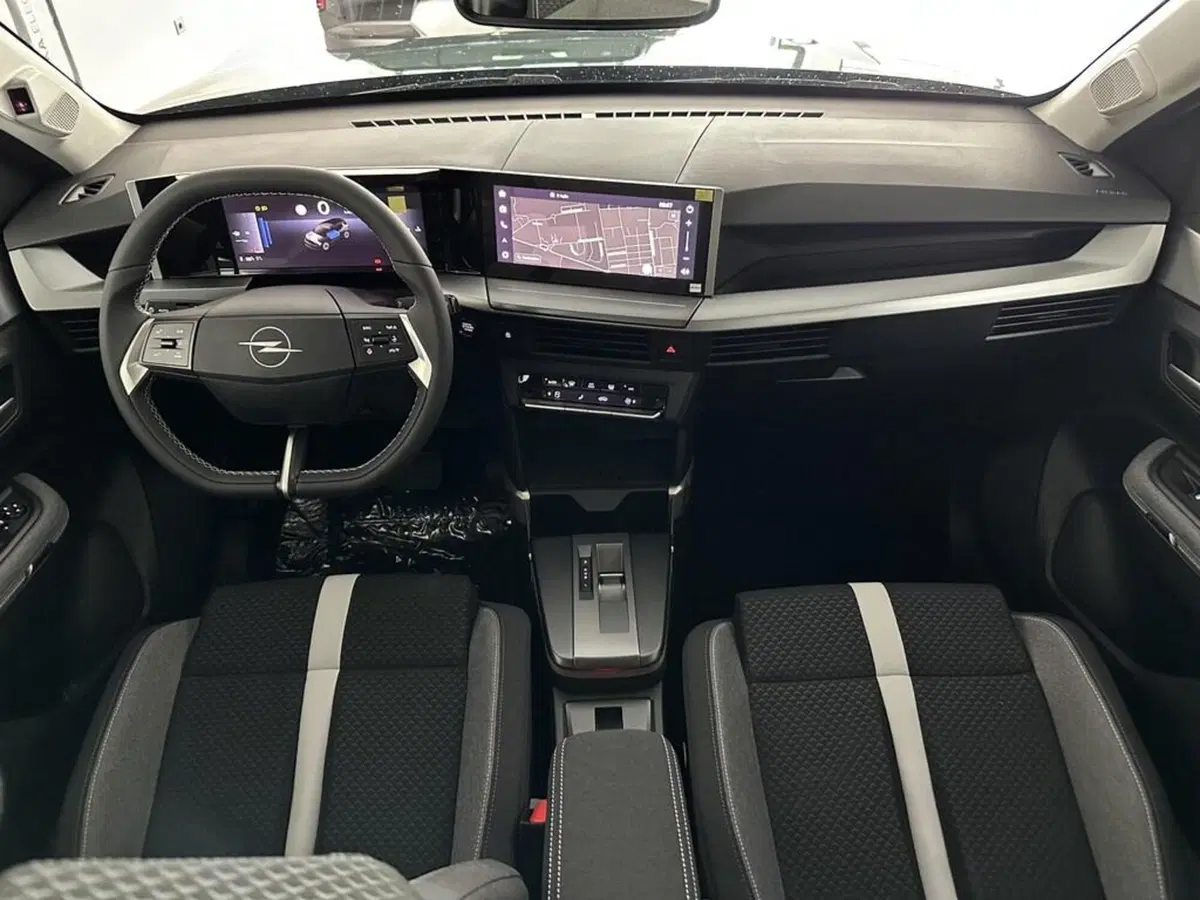 Opel Frontera nuova a Sondrio (12)