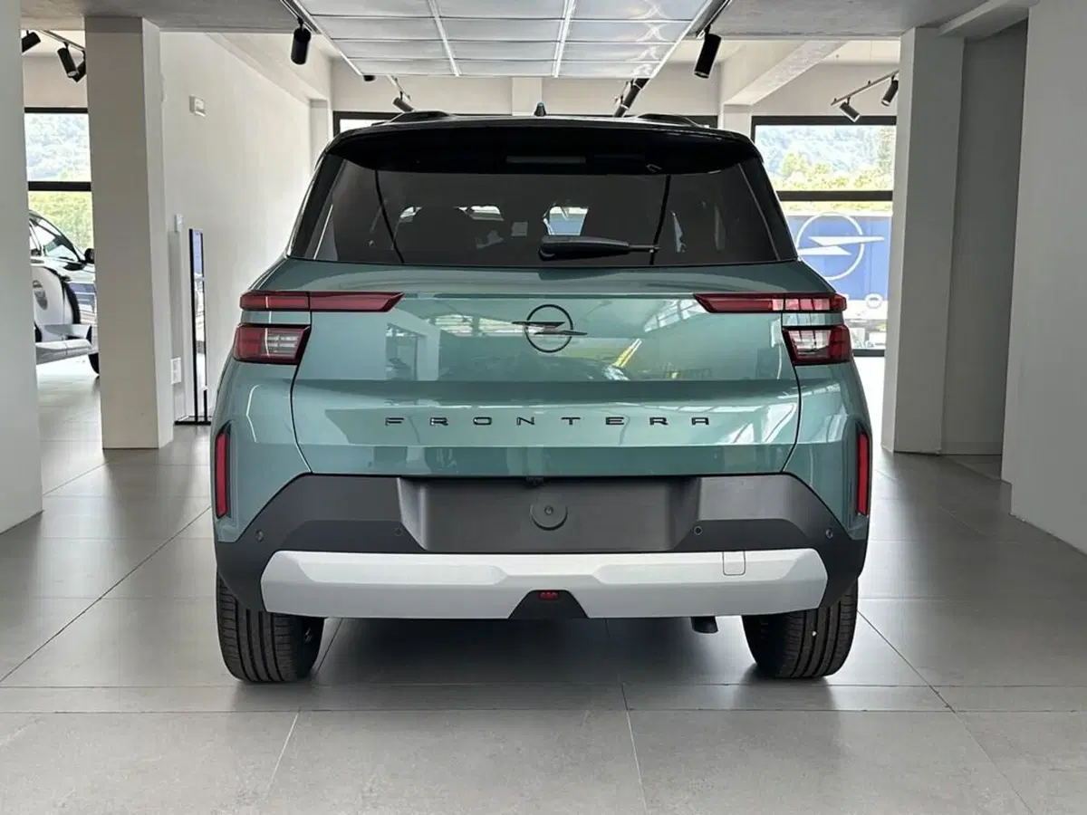 Opel Frontera nuova a Sondrio (4)