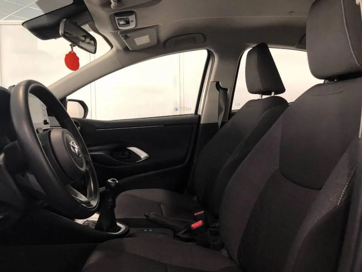 Toyota Yaris usata a Torino (13)