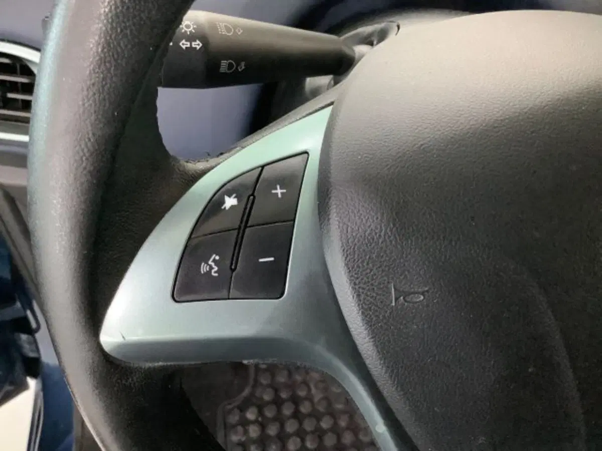 Lancia Ypsilon usata a Catania (19)