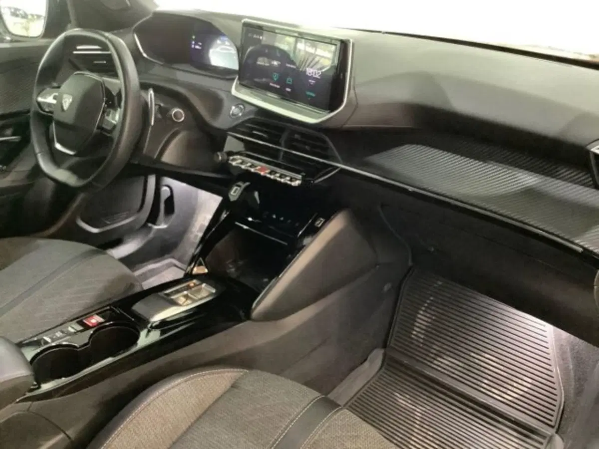 Peugeot 2008 usata a Catania (9)
